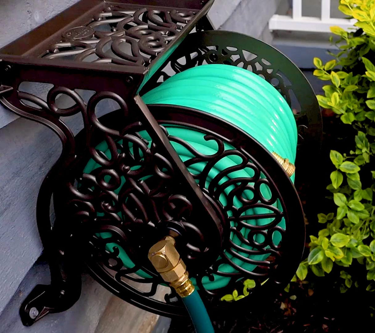 Cast Aluminum Wall Mount Hose Reel, Holds 125-Feet of 5/8-Inch Hose - Bronze D77741