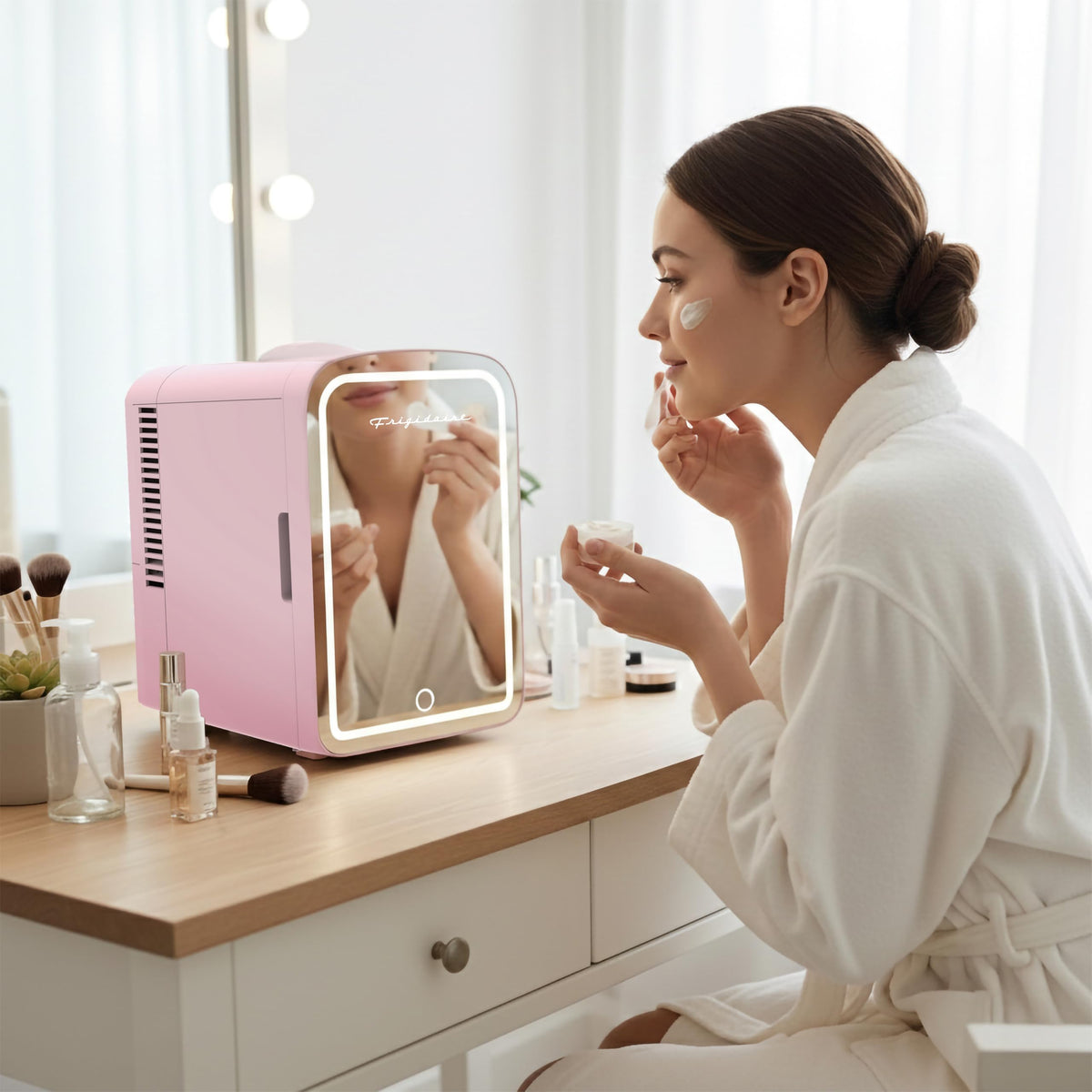 Pink 6.5L Mini Personal Fridge Cooler H676214